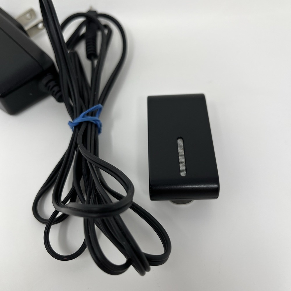 Oticon Connect Clip Bluetooth Streamer & Microphone Hearing Assistance Clip AC1A